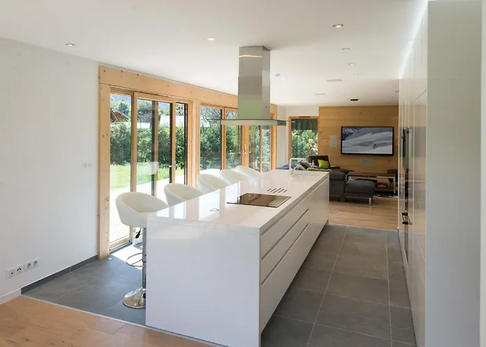 Vakantiehuis Montana By Interhome Chamonix