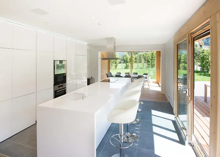 Vakantiehuis Montana By Interhome Chamonix